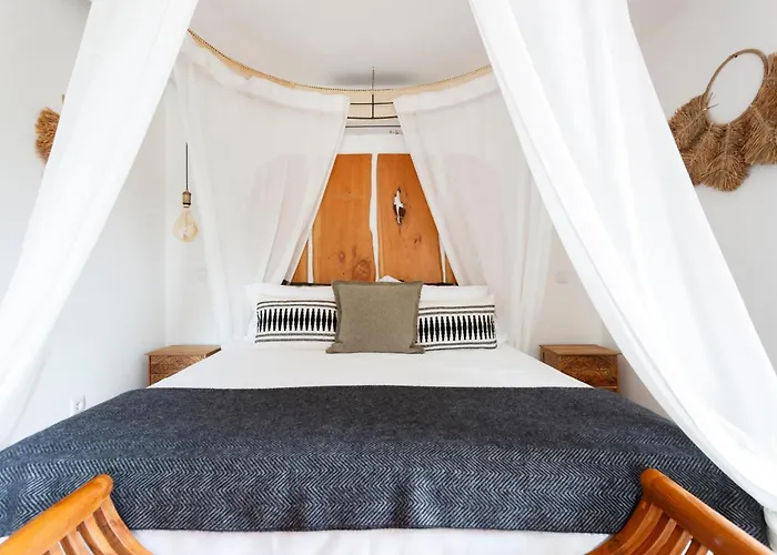 לינה וארוחת בוקר Quinta Da Relva - Soulful House מאפרה